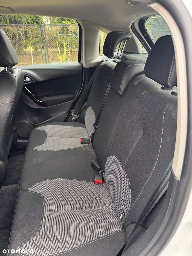 Citroën C3 1.2 PureTech Selection - 11