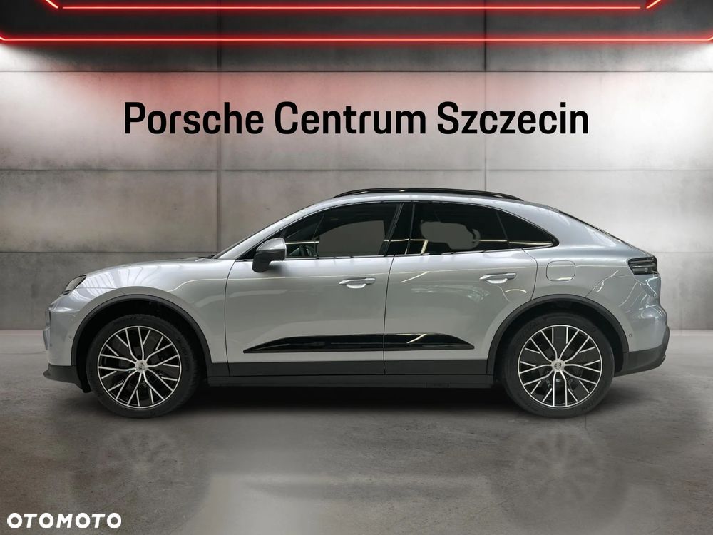 Porsche Macan - 2