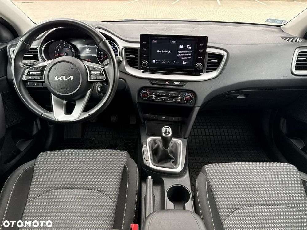 Kia XCeed 1.5 T-GDI M - 22
