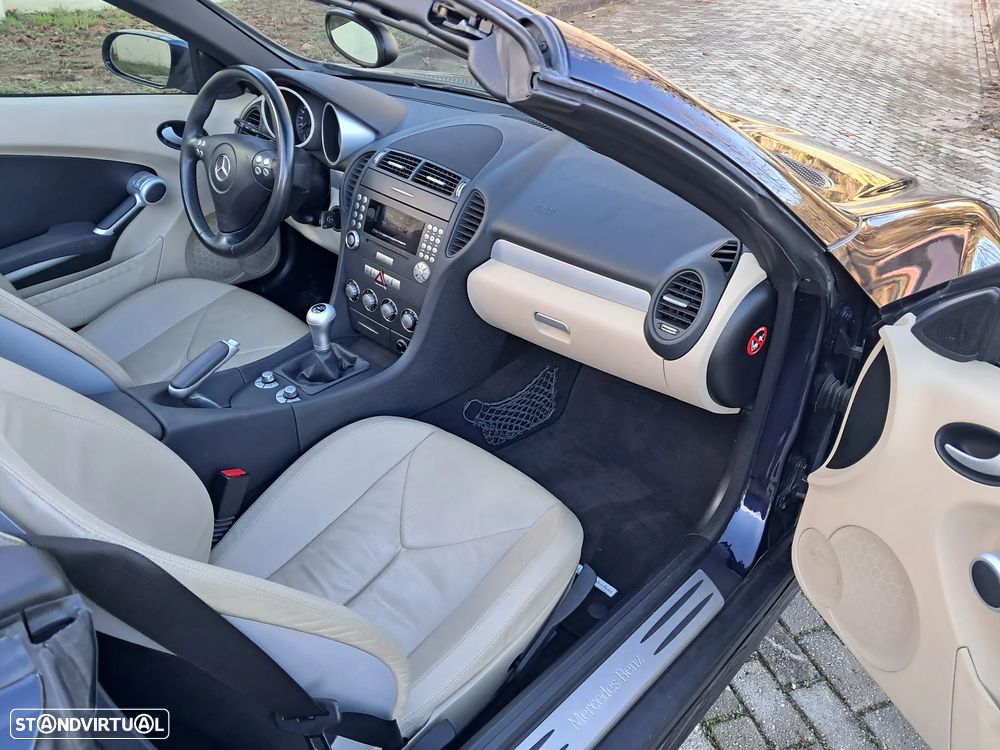 Mercedes-Benz SLK 200 K - 12