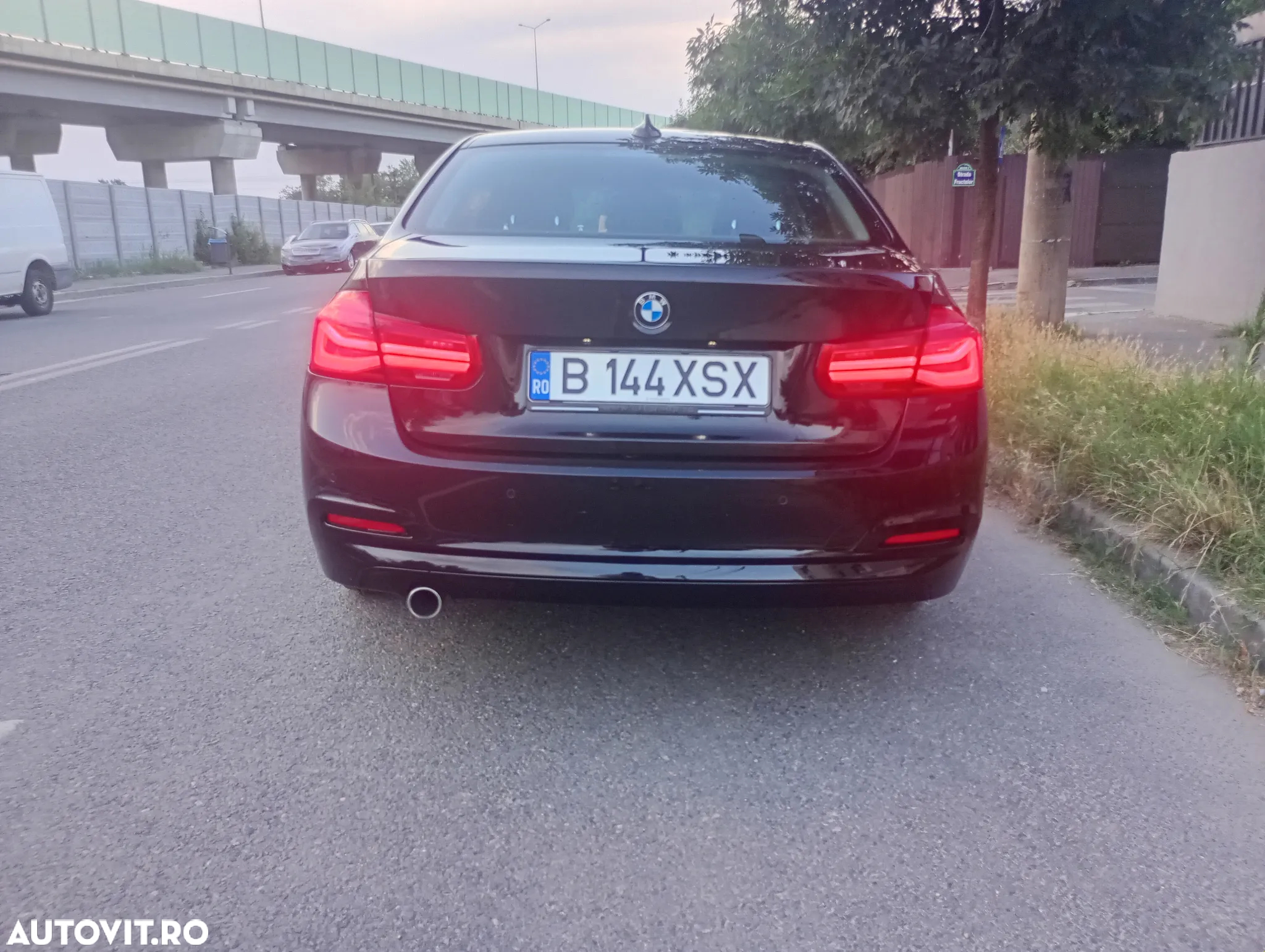 BMW Seria 3 318d Aut. Advantage - 2