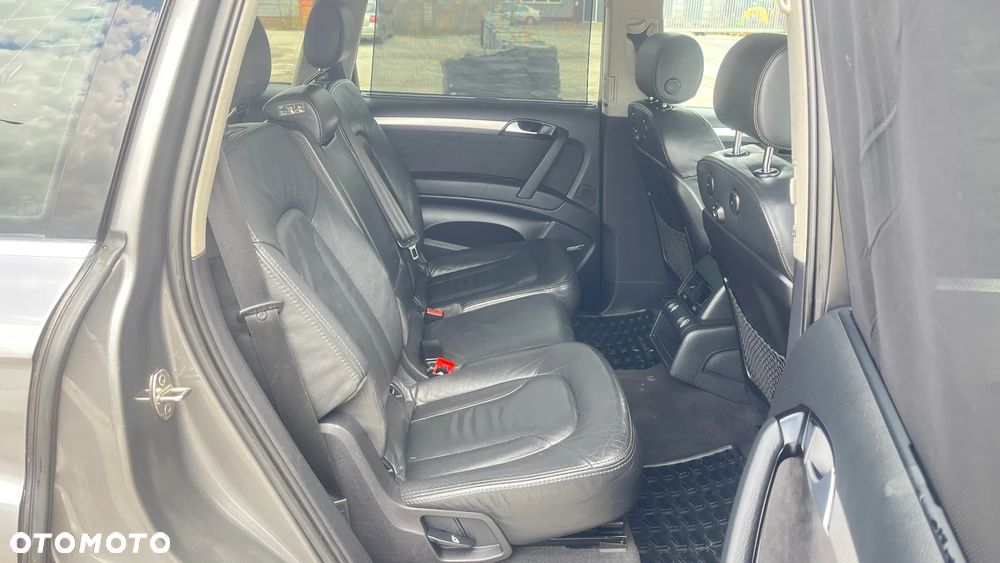 Audi Q7 - 18