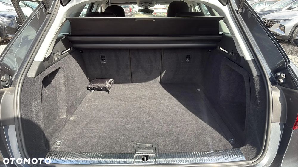Audi A4 Avant 35 TFSI mHEV S tronic - 16