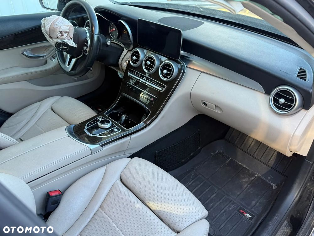 Mercedes-Benz Klasa C 200 4MATIC 9G-TRONIC - 14