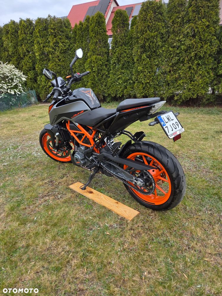 KTM Duke 390 - 2