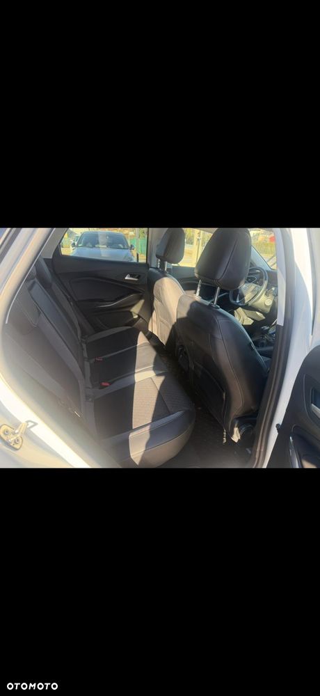 Opel Grandland X 1.2 T GPF Design&Tech S&S - 9