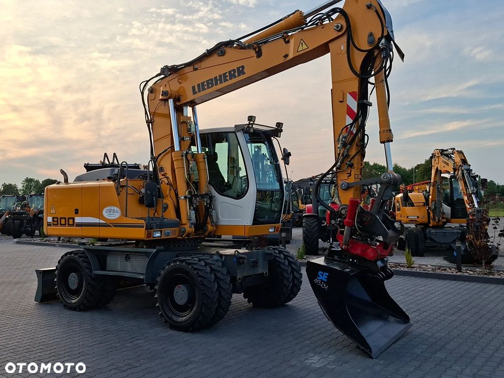 Liebherr A900C ROTOTILT - 8