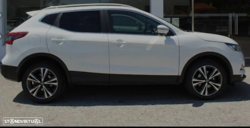 Nissan Qashqai 1.5 dCi N-Connecta - 3