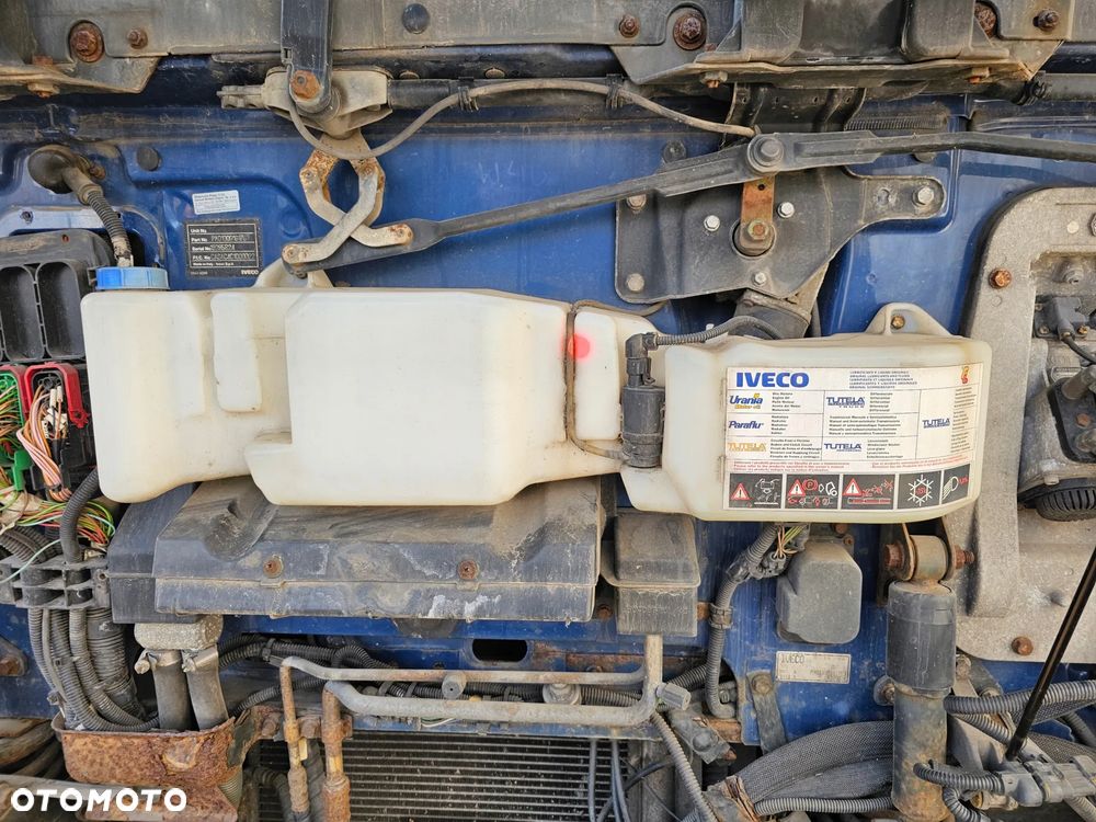 ZBIORNICZEK ZBIORNIK PŁYNU DO SPRYSKIWACZY IVECO EUROCARGO 02-15 rok - 1