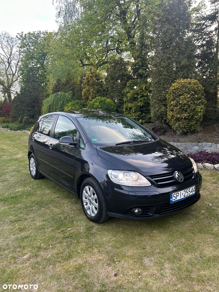 Volkswagen Golf Plus 1.9 TDI DPF Comfortline BlueMotion - 4