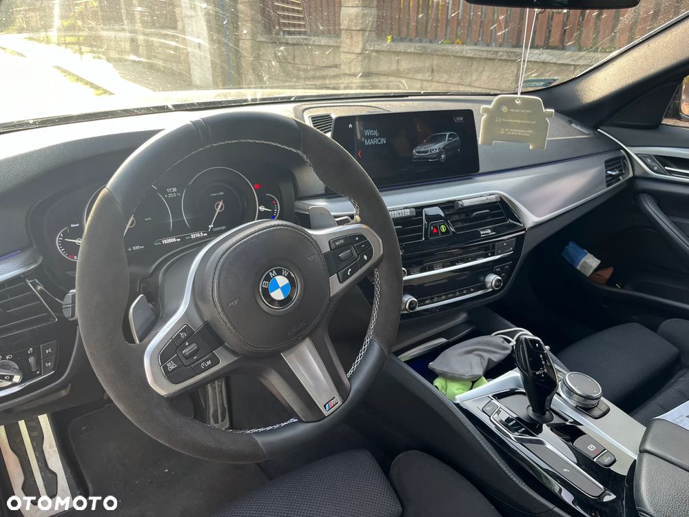 BMW Seria 5 520d xDrive M Sport sport - 10