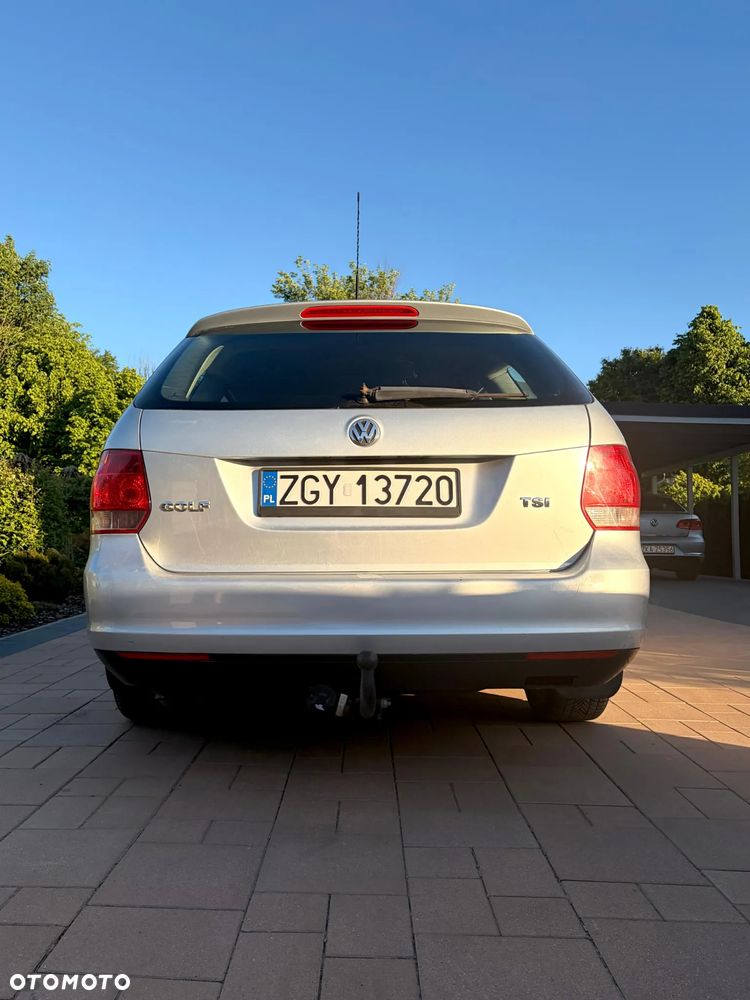 Volkswagen Golf - 5