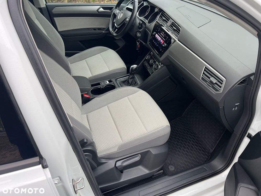 Volkswagen Touran 1.5 TSI EVO Comfortline DSG - 36