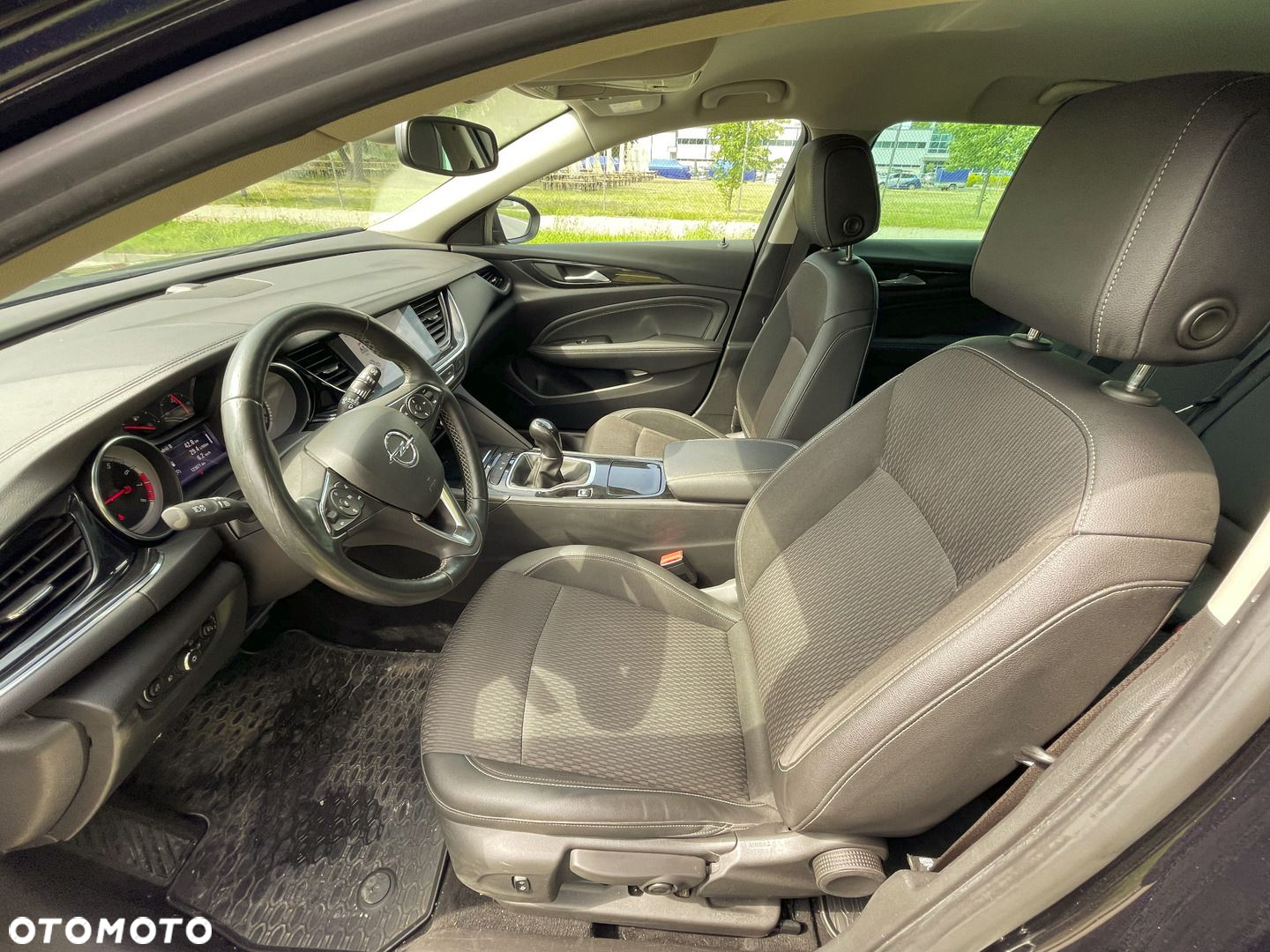Opel Insignia 1.5 T Innovation S&S - 9