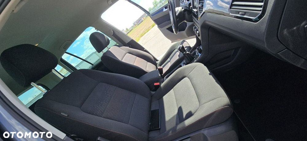 Volkswagen Golf Sportsvan - 16