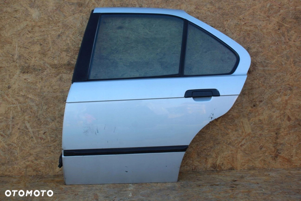 Drzwi BMW 3 E36 LEWY TYŁ lewe tylne kompletne SEDAN