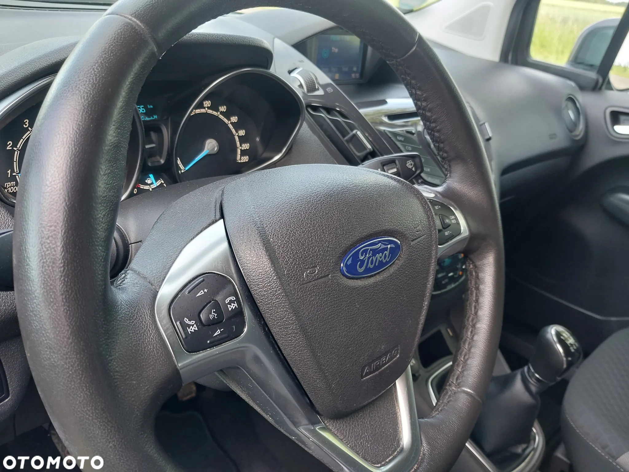 Ford Tourneo Courier 1.0 EcoBoost Titanium - 16