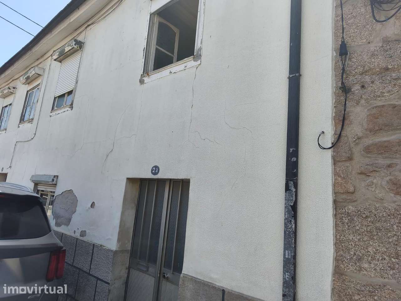 Moradia em Peraboa para renovar - Grande imagem: 2/11