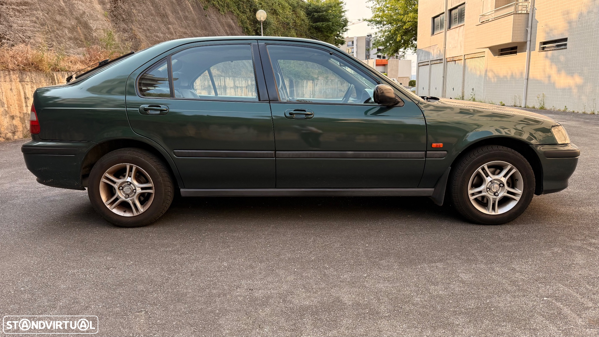 Honda Civic 1.4i S - 4