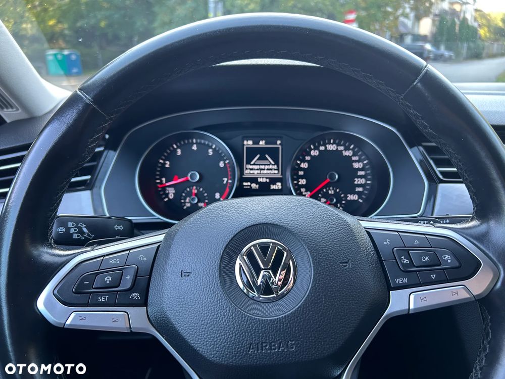 Volkswagen Passat 1.5 TSI EVO Business DSG - 15