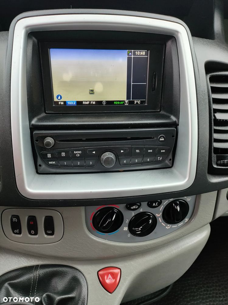 Renault Trafic - 8