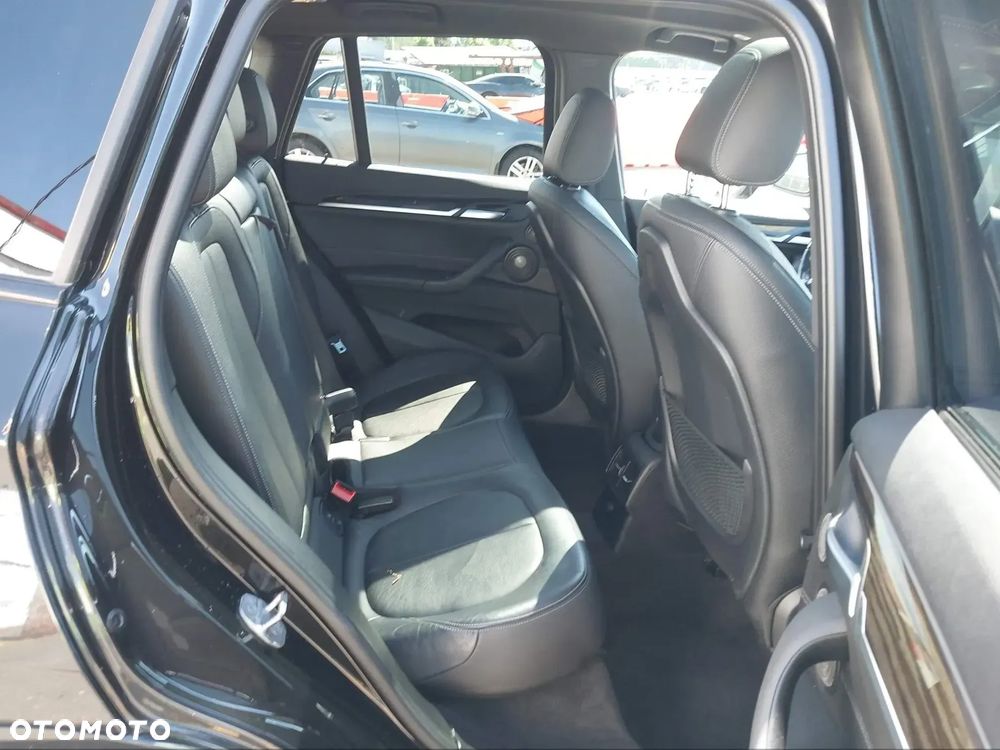 BMW X1 xDrive25i M Sport sport - 11