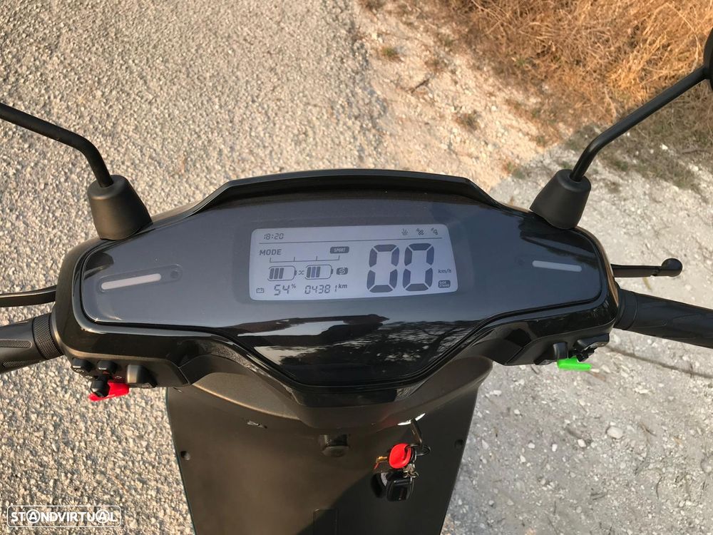 Niu M+ Pro MQI GT Sport - 9