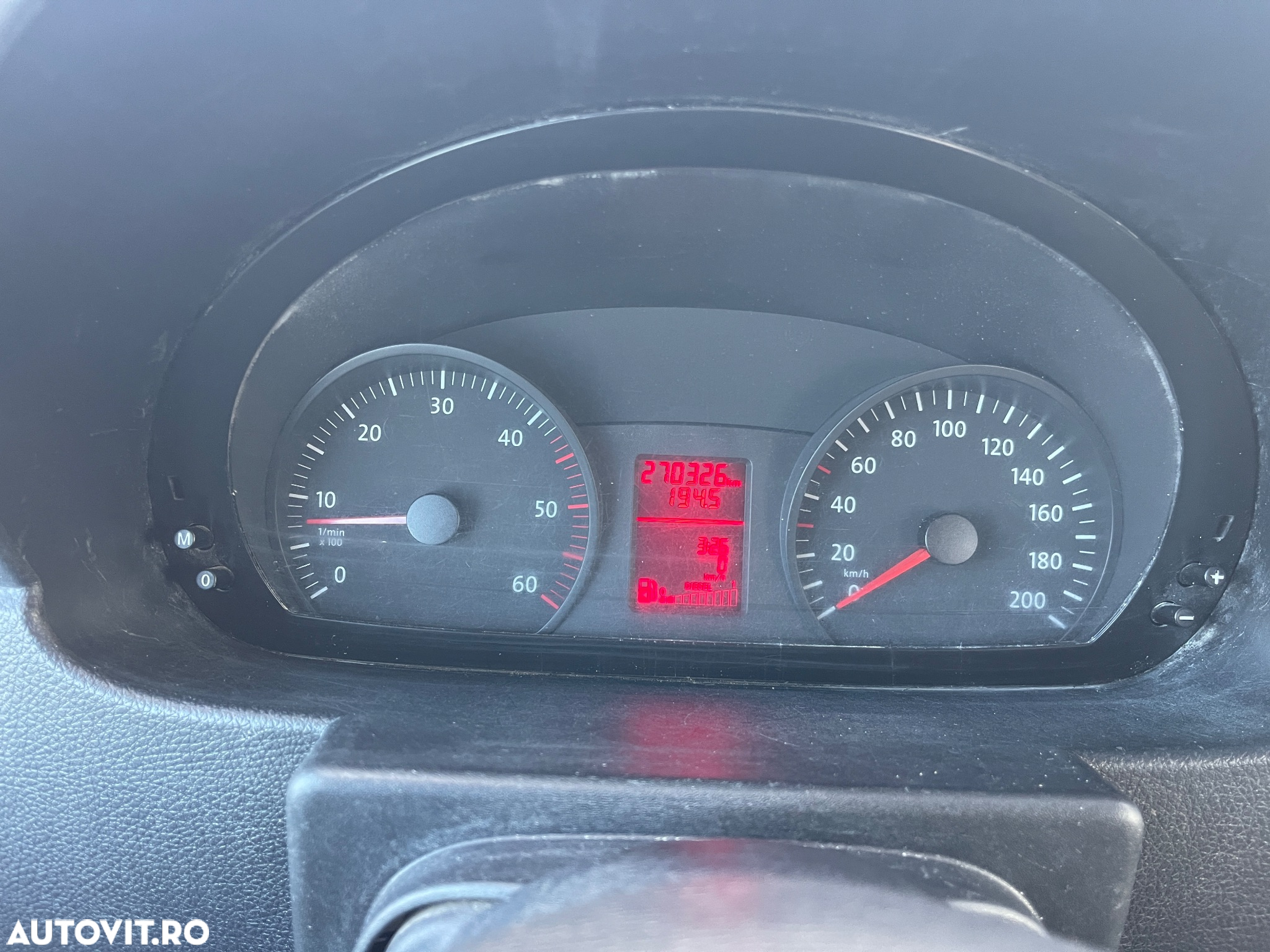 Volkswagen Crafter - 14