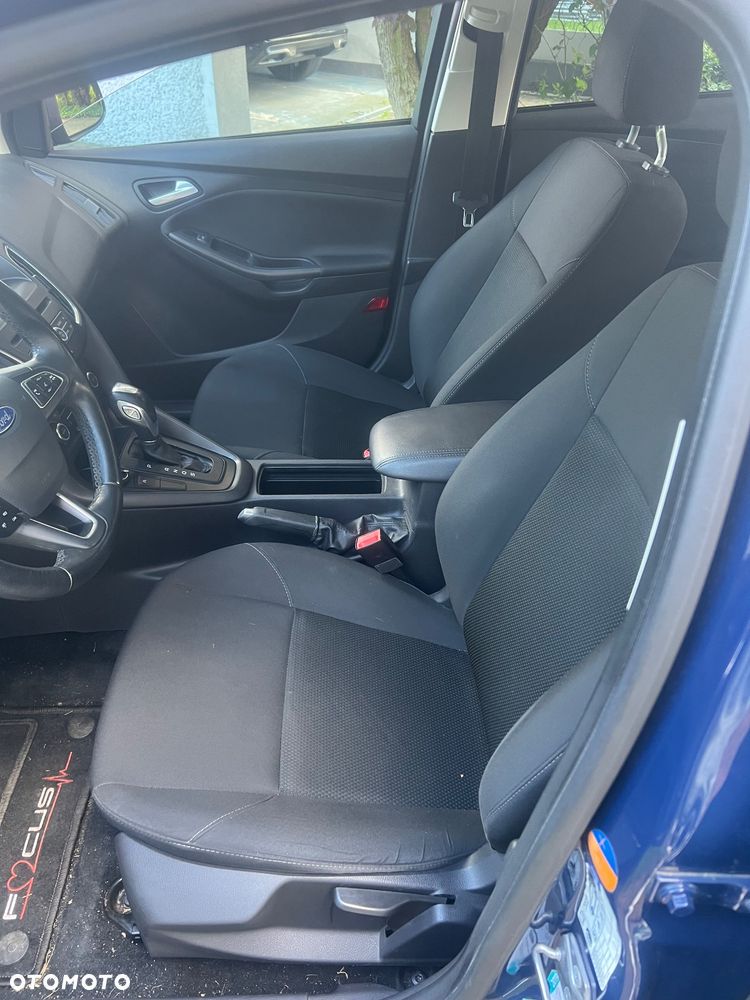 Ford Focus - 12