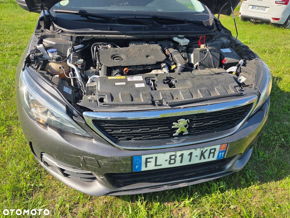 Peugeot 308 BlueHDi 130 EAT6 Stop & Start Active - 5