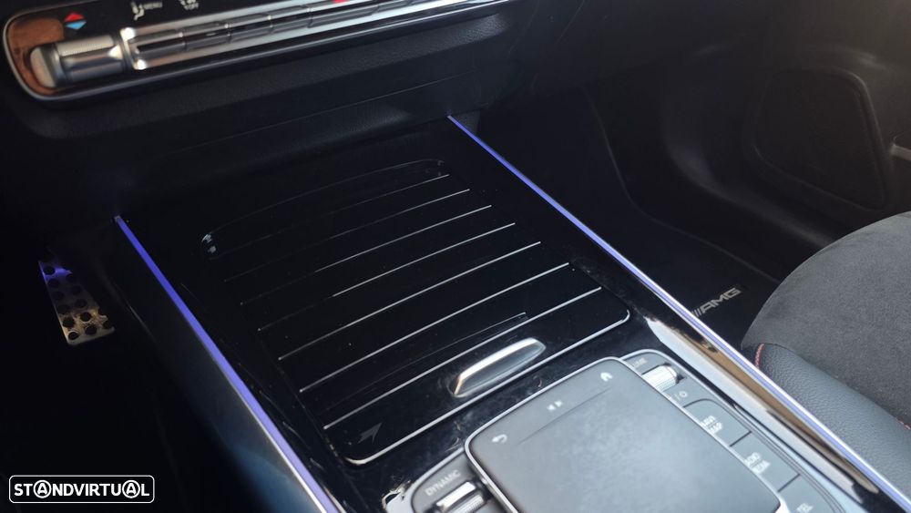 Mercedes-Benz EQA 350 4Matic AMG Line - 35