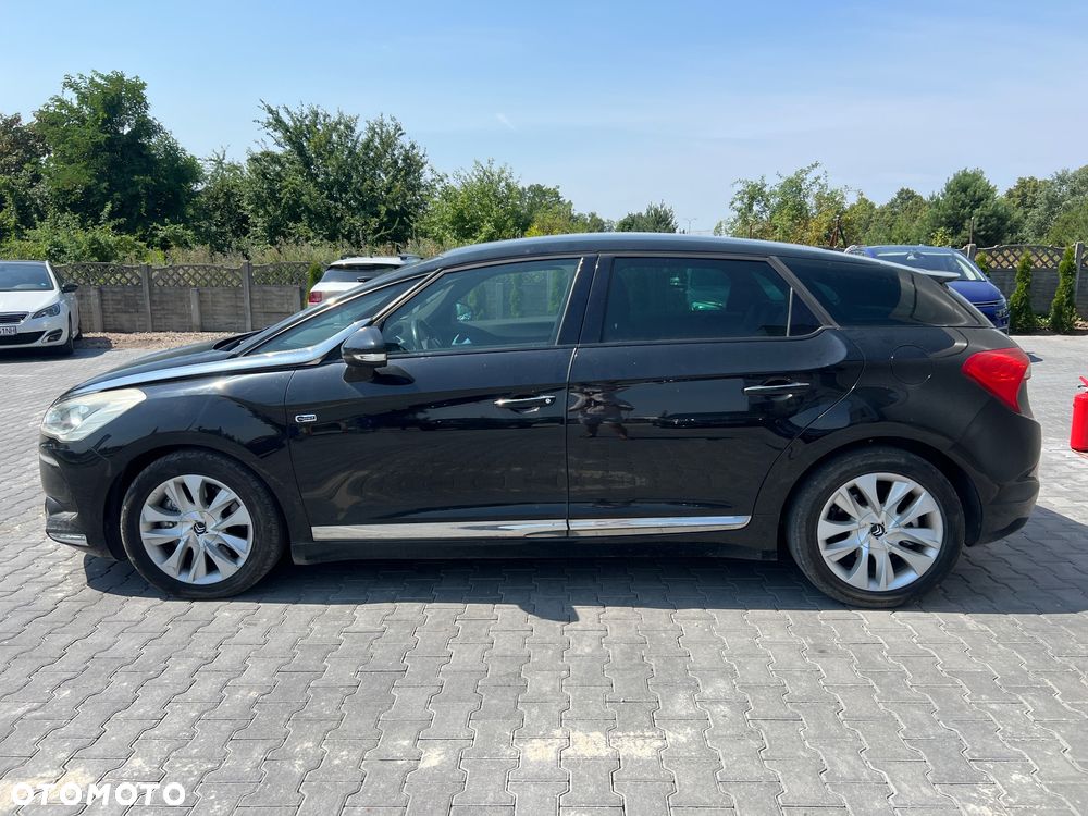 Citroën DS5 Hybrid4 EGS6 SportChic - 9