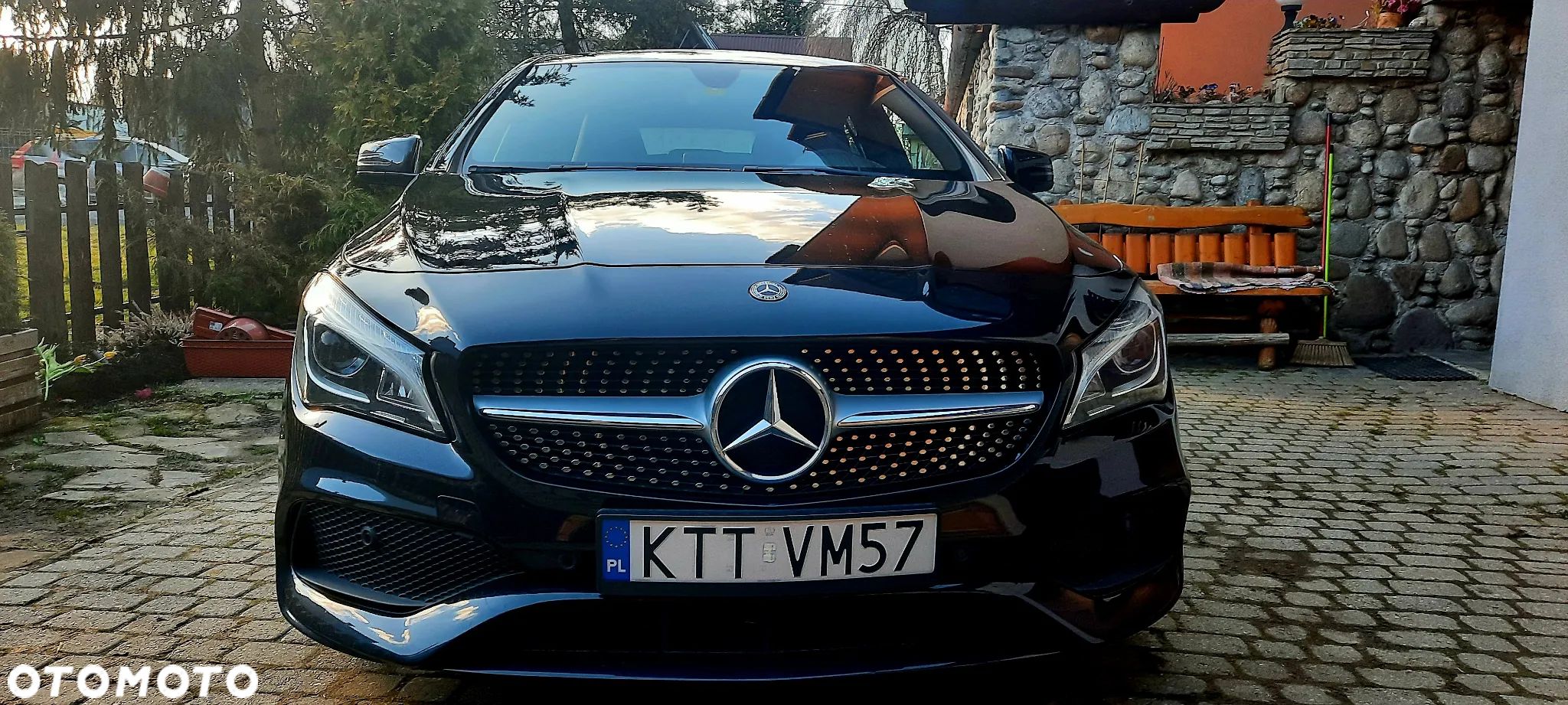 Mercedes-Benz CLA 180 d 7G-DCT AMG Line - 1