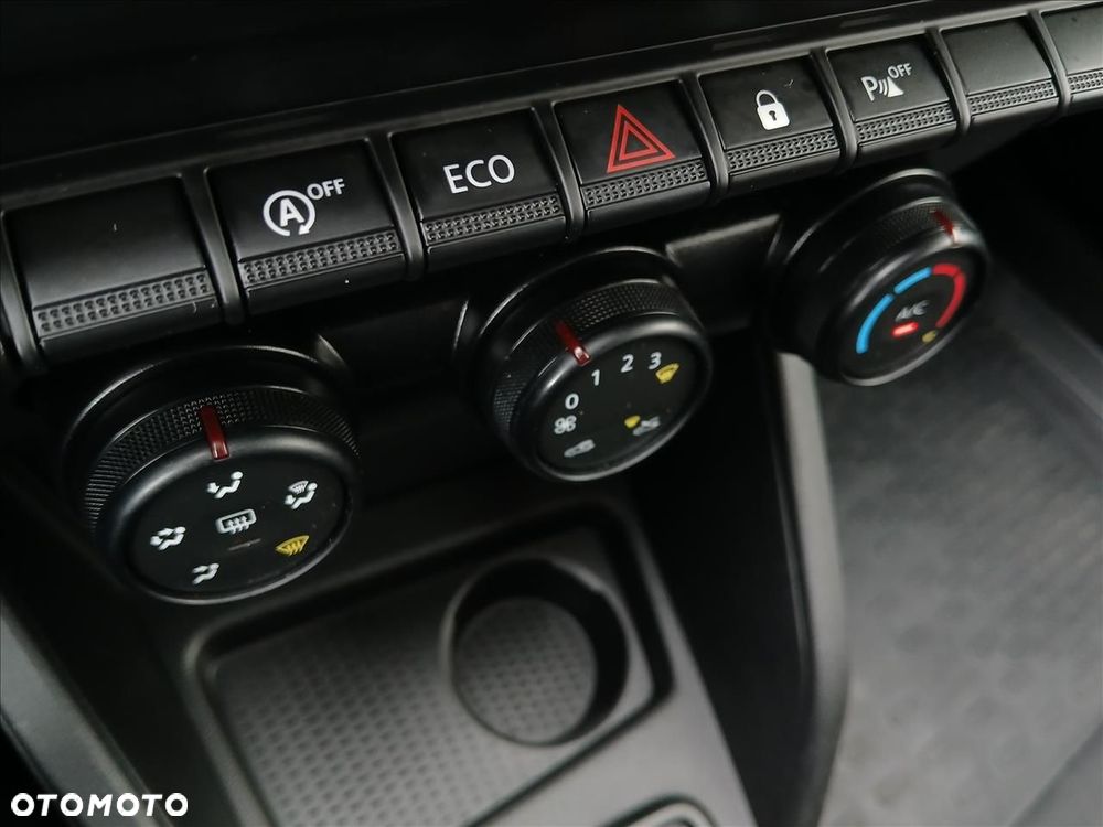 Dacia Duster 1.0 TCe Essential - 14