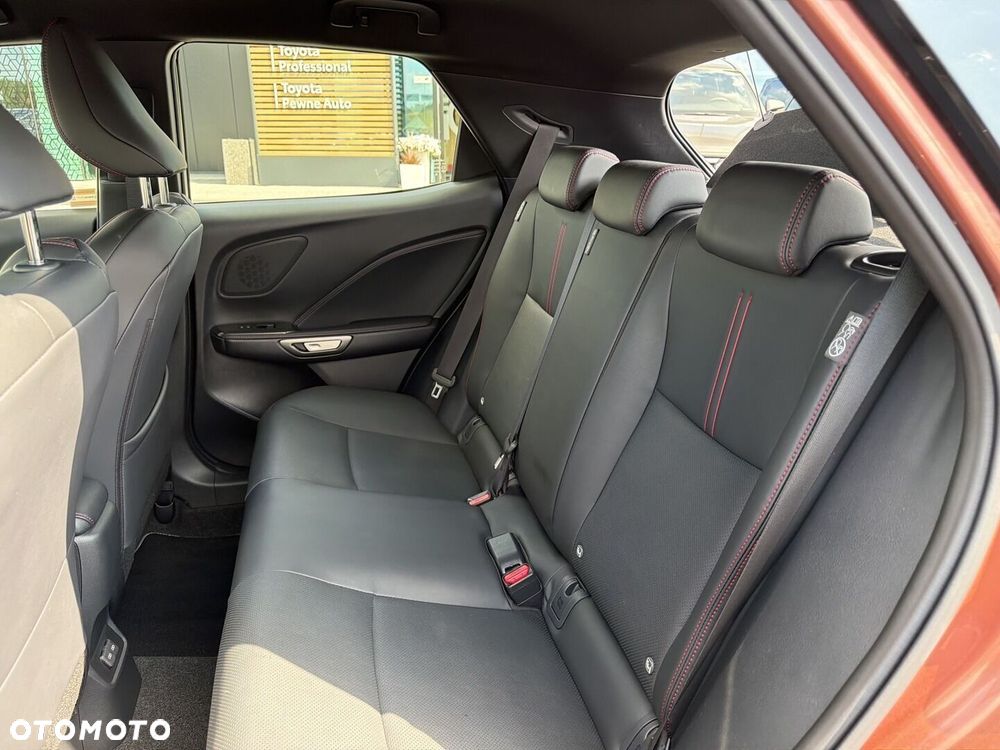 Lexus LBX 1.5 Hybrid Elegant - 14
