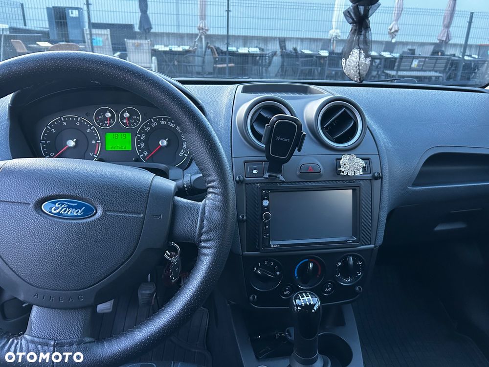 Ford Fiesta 1.25 - 11