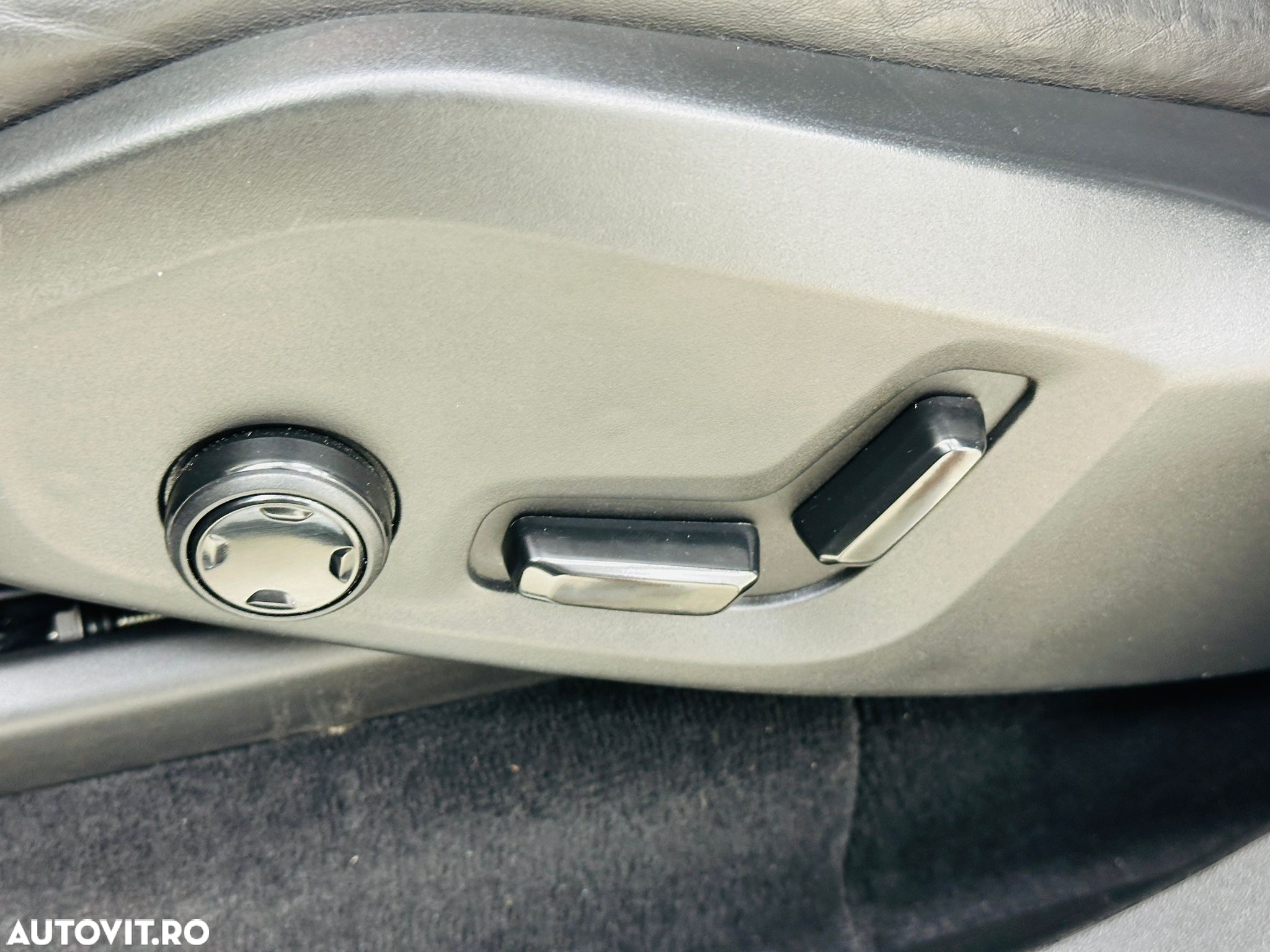 Volvo XC 90 - 19