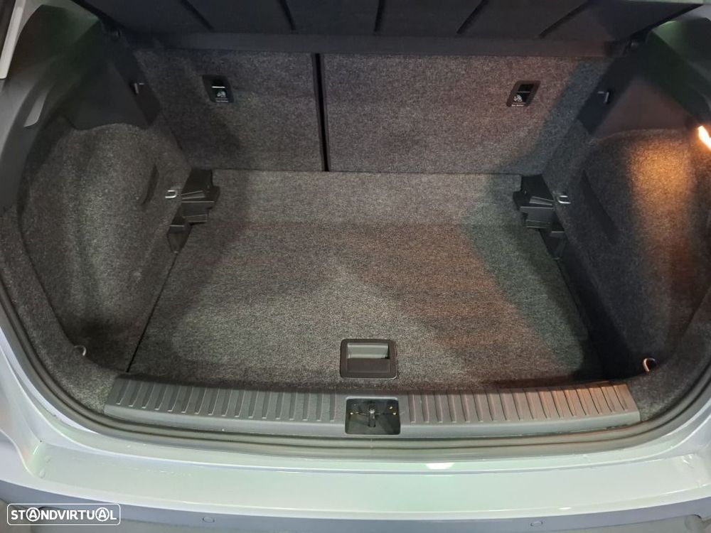 SEAT Arona 1.0 TSI Style DSG - 24