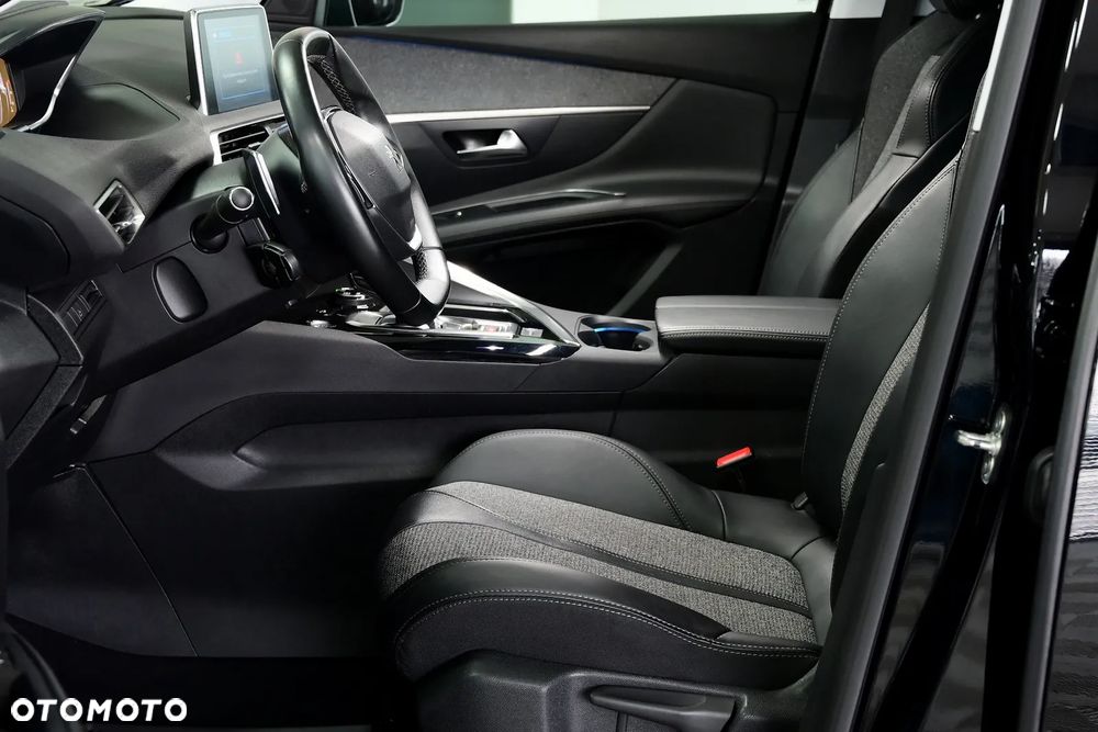 Peugeot 3008 BlueHDi 180 Stop & Start EAT8 Allure - 19