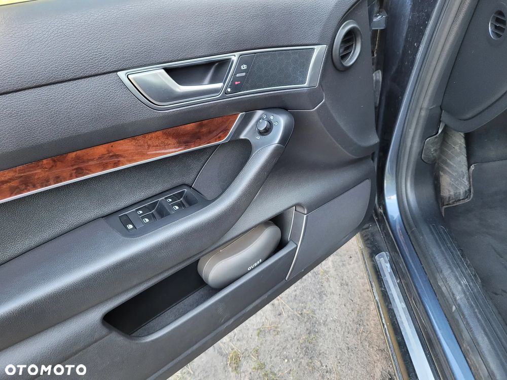 Audi A6 Avant 2.7 TDI tiptronic DPF quattro - 14
