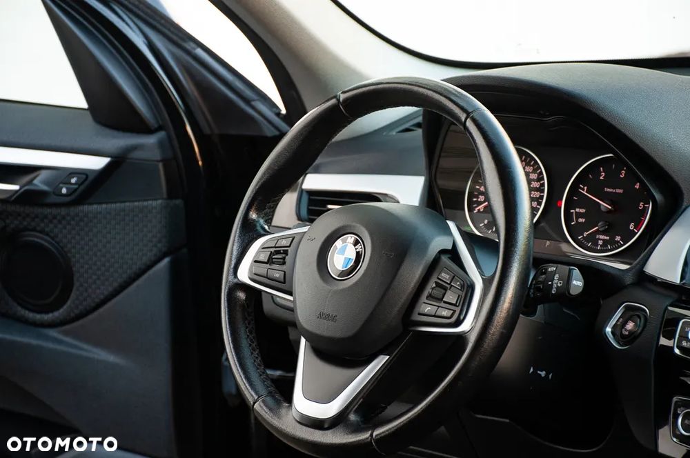 BMW X1 - 25