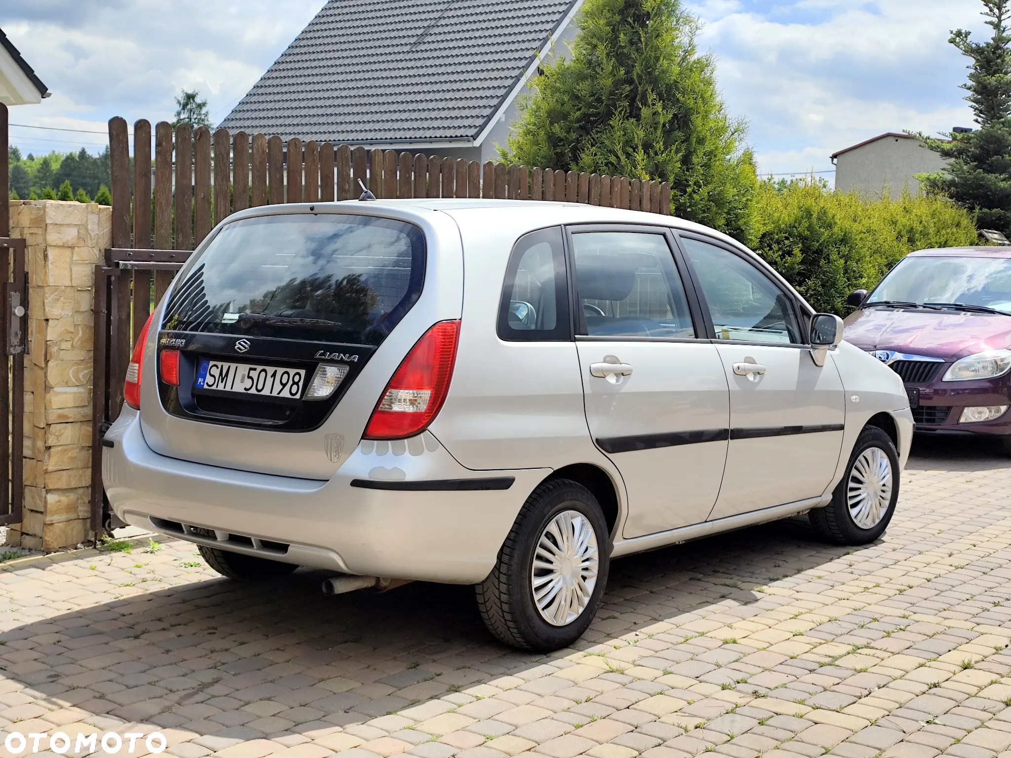 Suzuki Liana 1.6 - 4