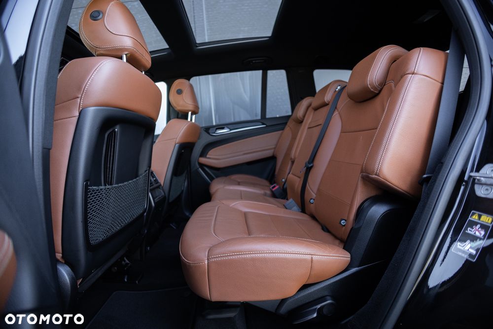 Mercedes-Benz GLS 350 d 4-Matic - 27