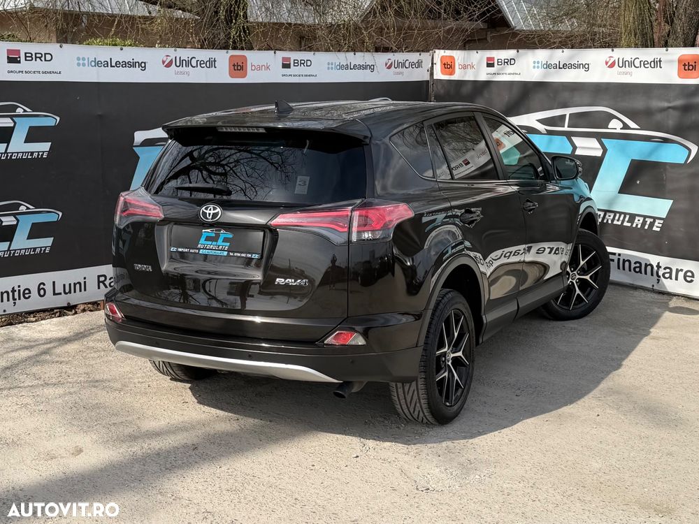 Toyota RAV4 2.0 D-4D 4x2 Start-Stop Edition-S - 32