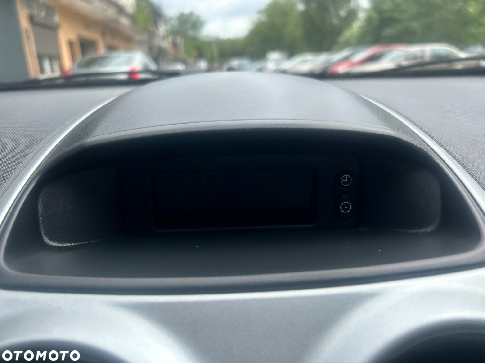 Opel Corsa 1.2 16V Cosmo - 7