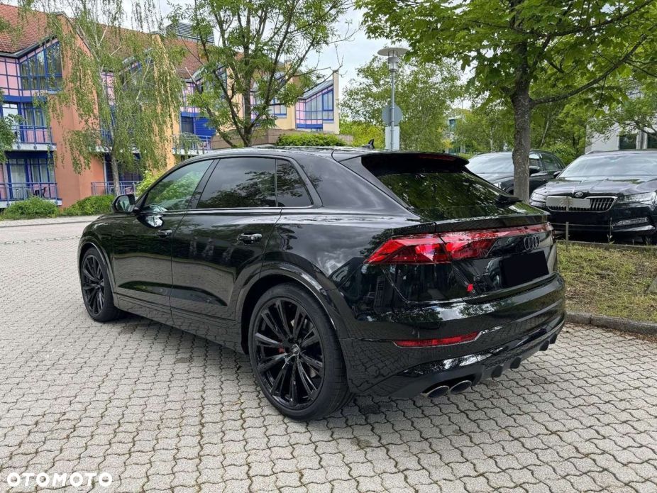 Audi SQ8 - 3