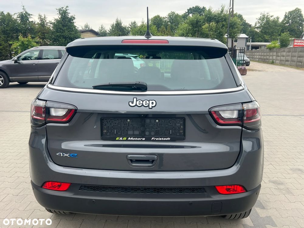 Jeep Compass - 8