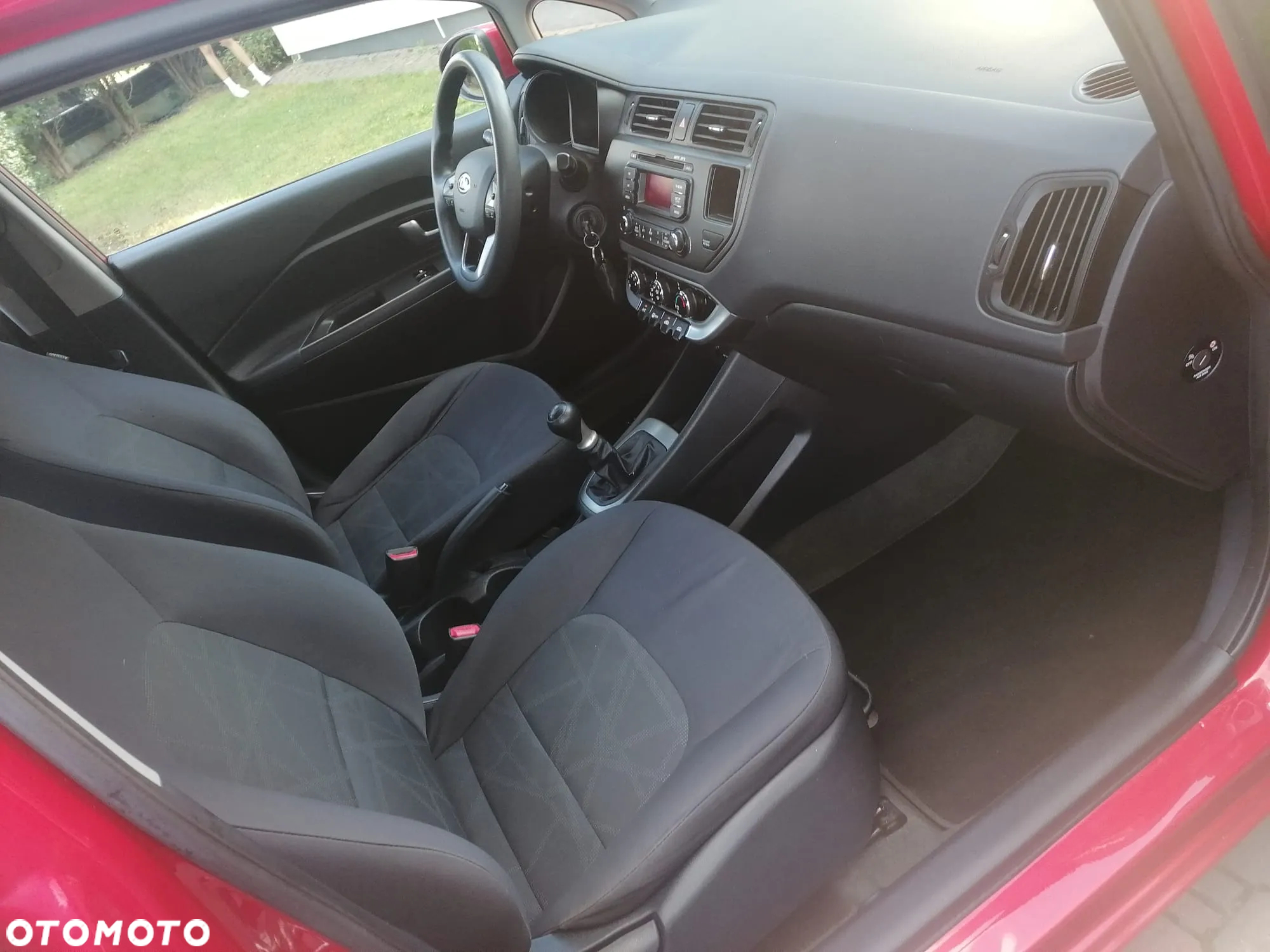 Kia Rio 1.2 Attract - 10