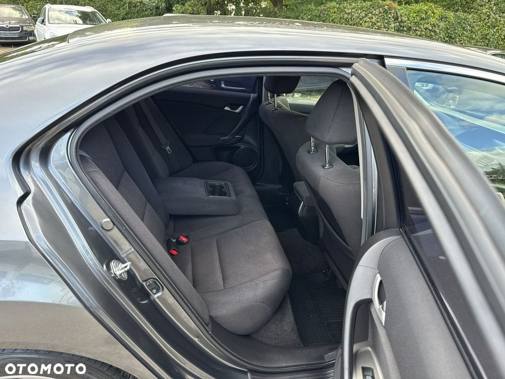 Honda Accord 2.0 Elegance - 16