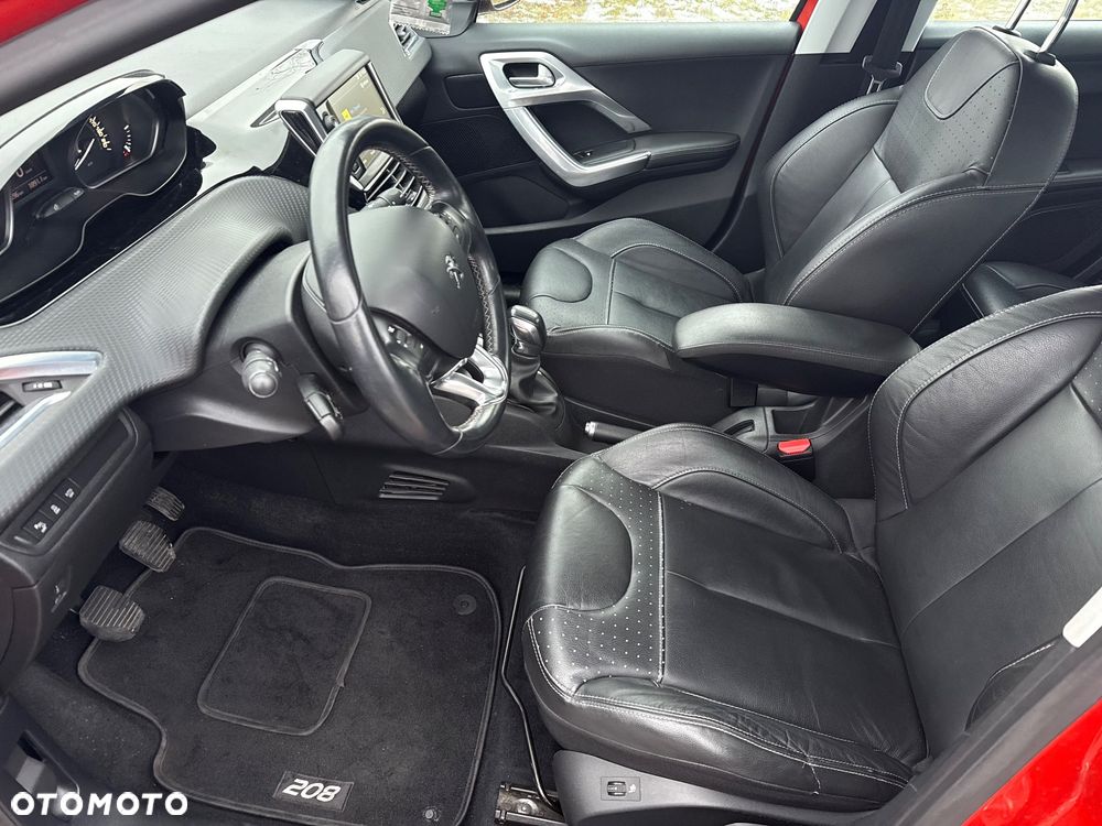 Peugeot 208 PureTech 110 Stop & Start Active - 13